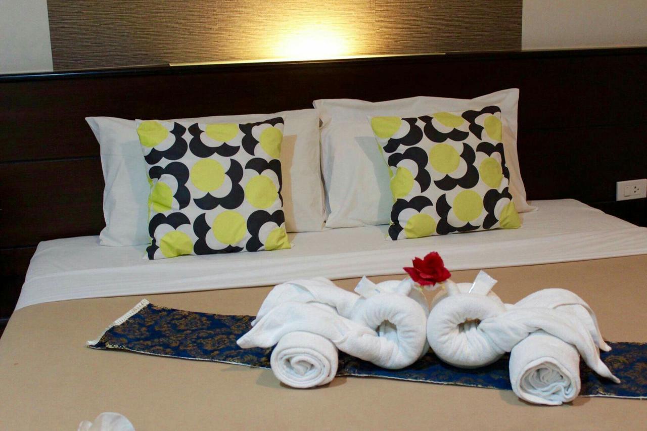 Phuthara Mansion Leilighet Phuket Eksteriør bilde