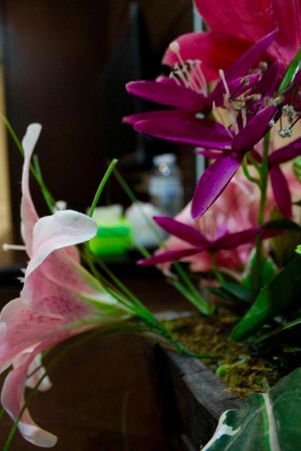 Phuthara Mansion Leilighet Phuket Eksteriør bilde